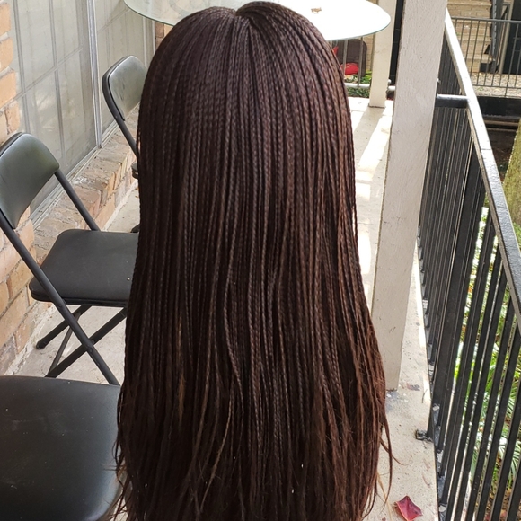 Box braided wig - Picture 3 of 10